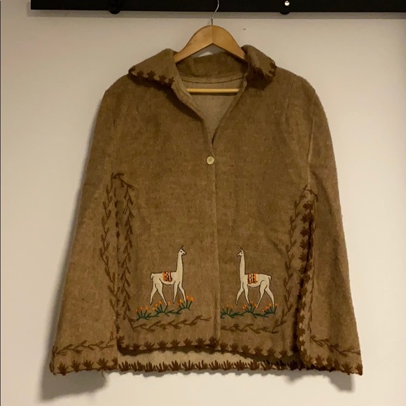 Alpaca cape - Picture 1 of 5